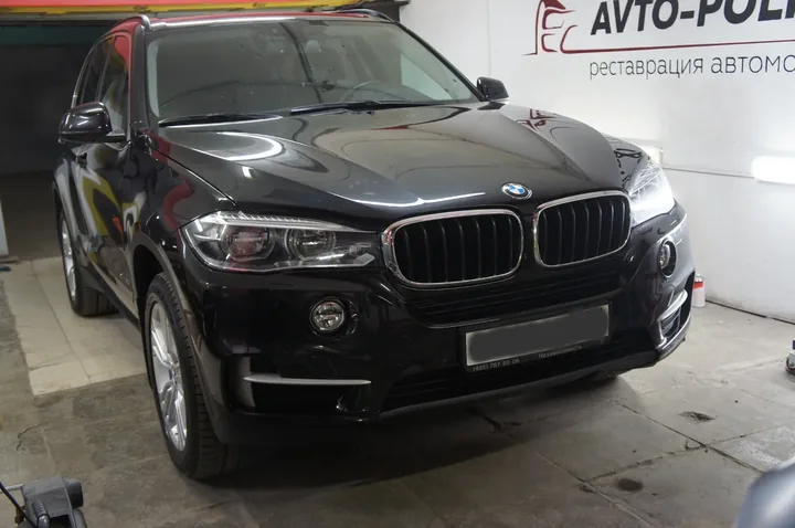 Обработка кузова Ceramic Pro 9h. Полировка кузова. Обклейка антигравийной пленкой  для BMW X5
