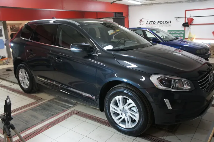 Обработка кузова Ceramic Pro 9h для  Volvo XC60