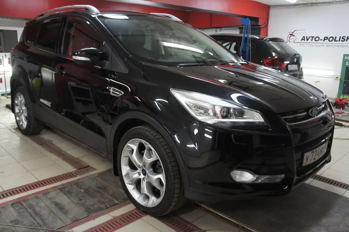 Восстановительная полировка и нанесение Ceramic Pro 9h Ford KUGA