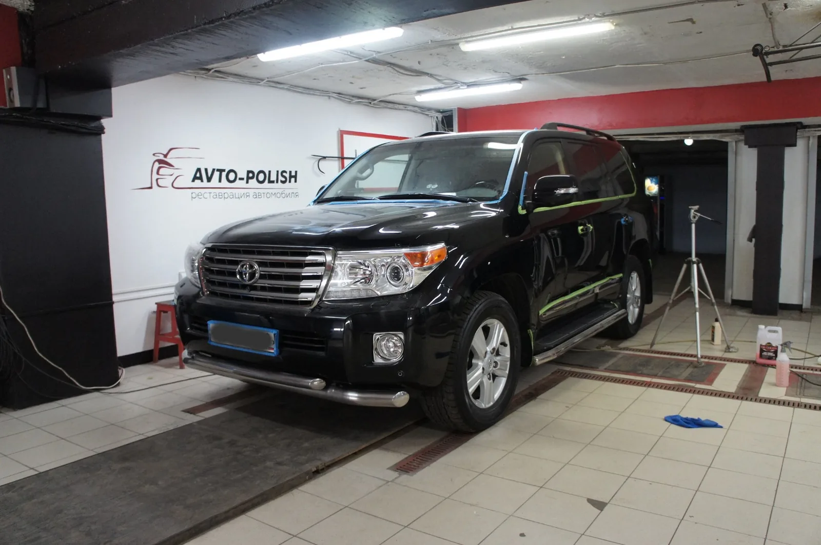 Восстановительная полировка для Land Cruiser 200