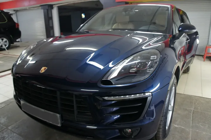 Нанесение Ceramic Pro 9H для Porsche Macan