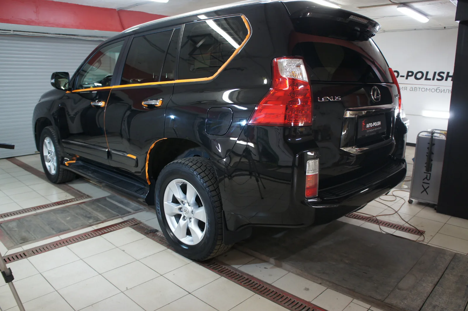 Нанесение Ceramic Pro 9H для Lexus GX460