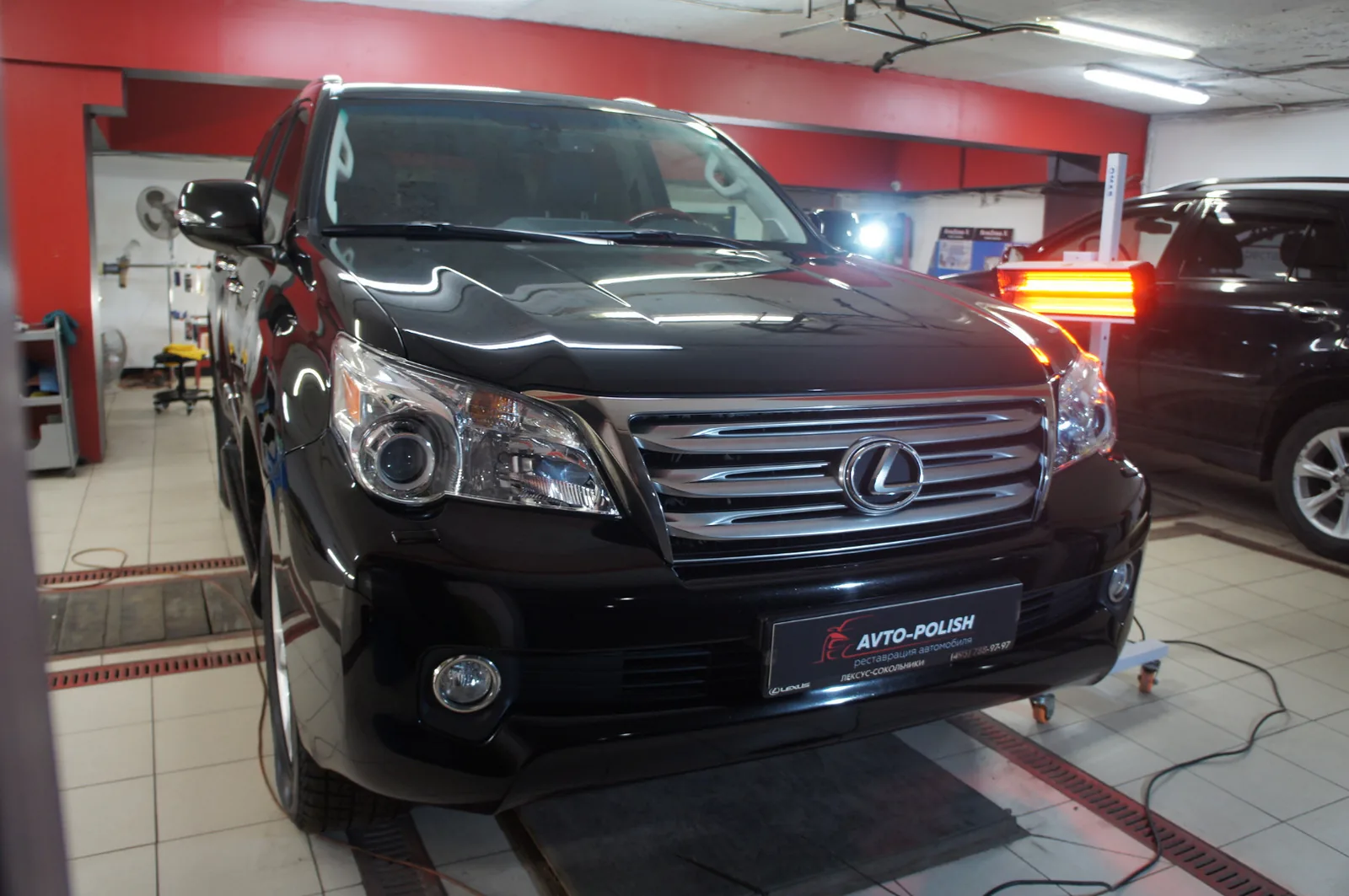 Нанесение Ceramic Pro 9H для Lexus GX460