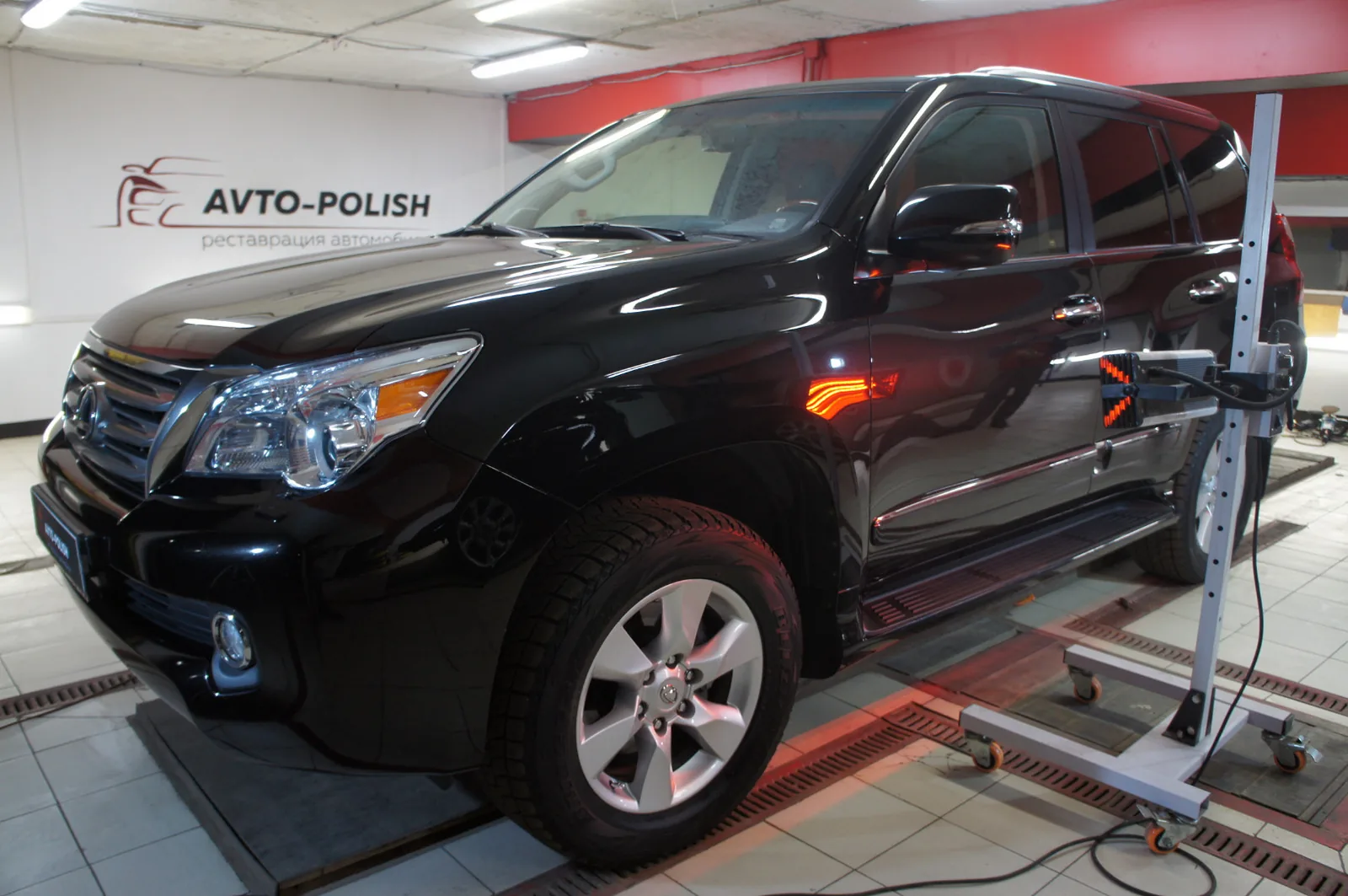 Нанесение Ceramic Pro 9H для Lexus GX460