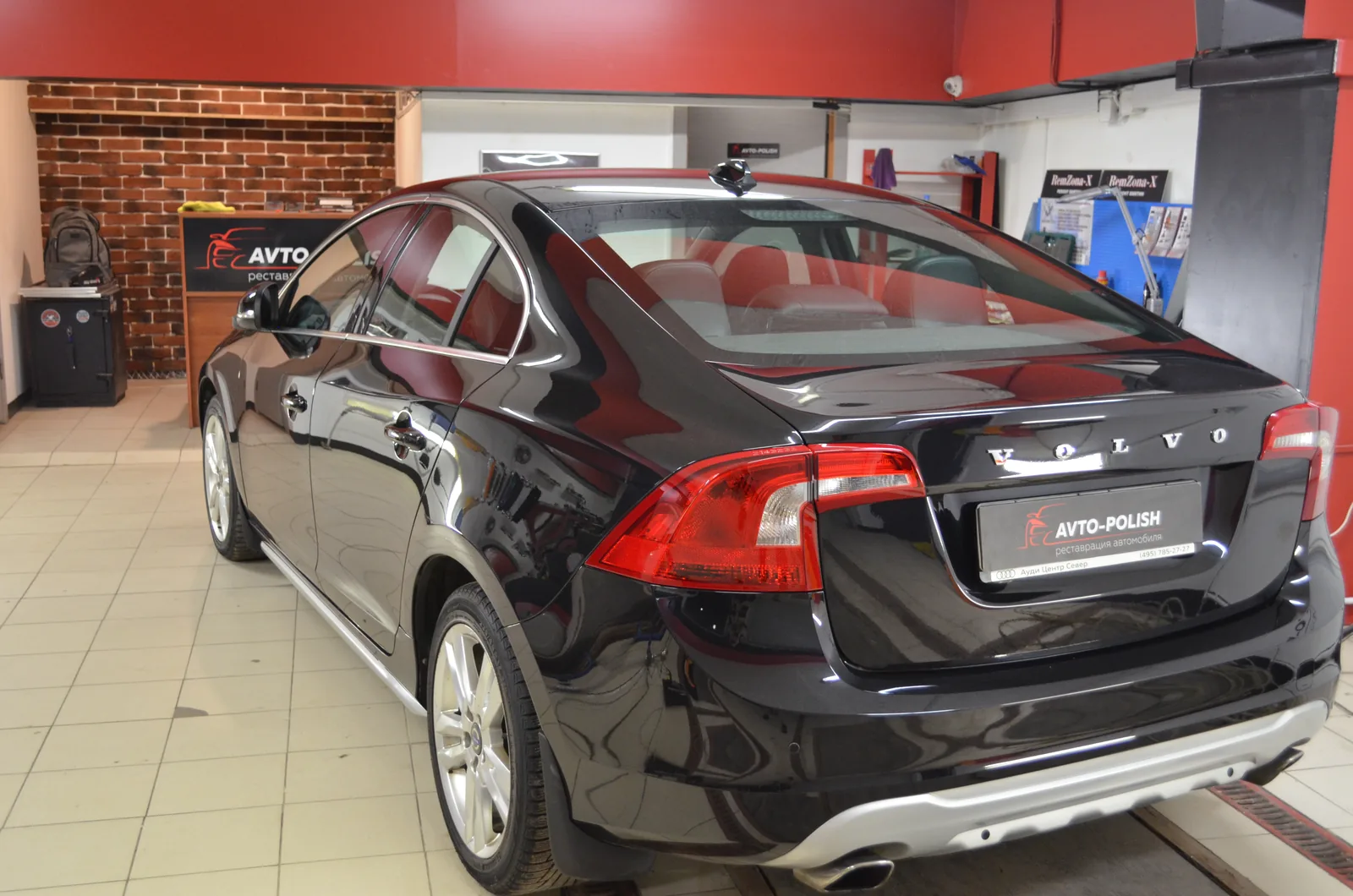 Восстановительная полировка+Meguiars Wax для Volvo S60