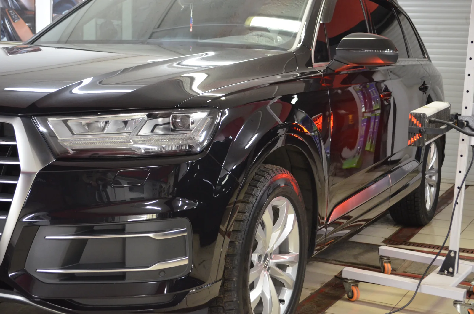 Восстановительная полировка Ceramic Pro 9H для Audi Q7