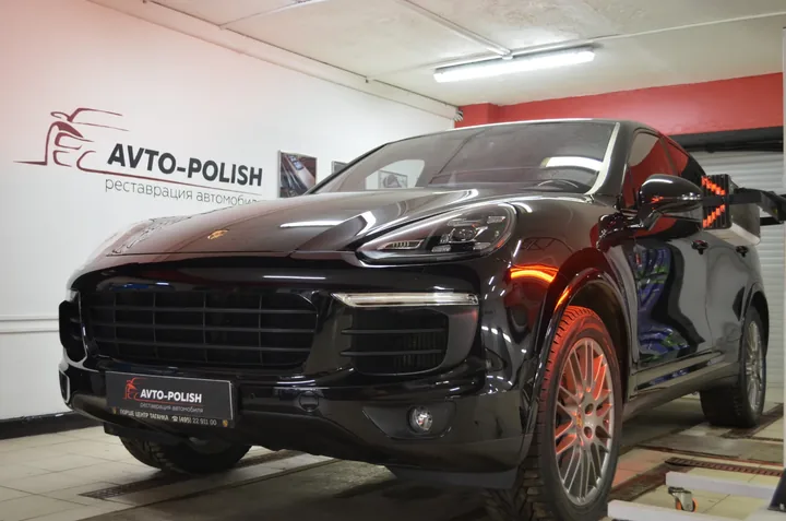 Нанесение Ceramic Pro 9H для Porsche Cayenne
