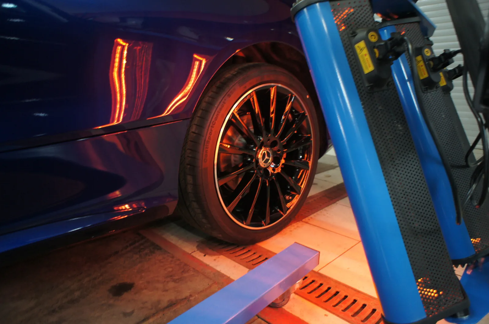 Нанесение Ceramic Pro 9H и Ceramic Pro Wheel для MB C200