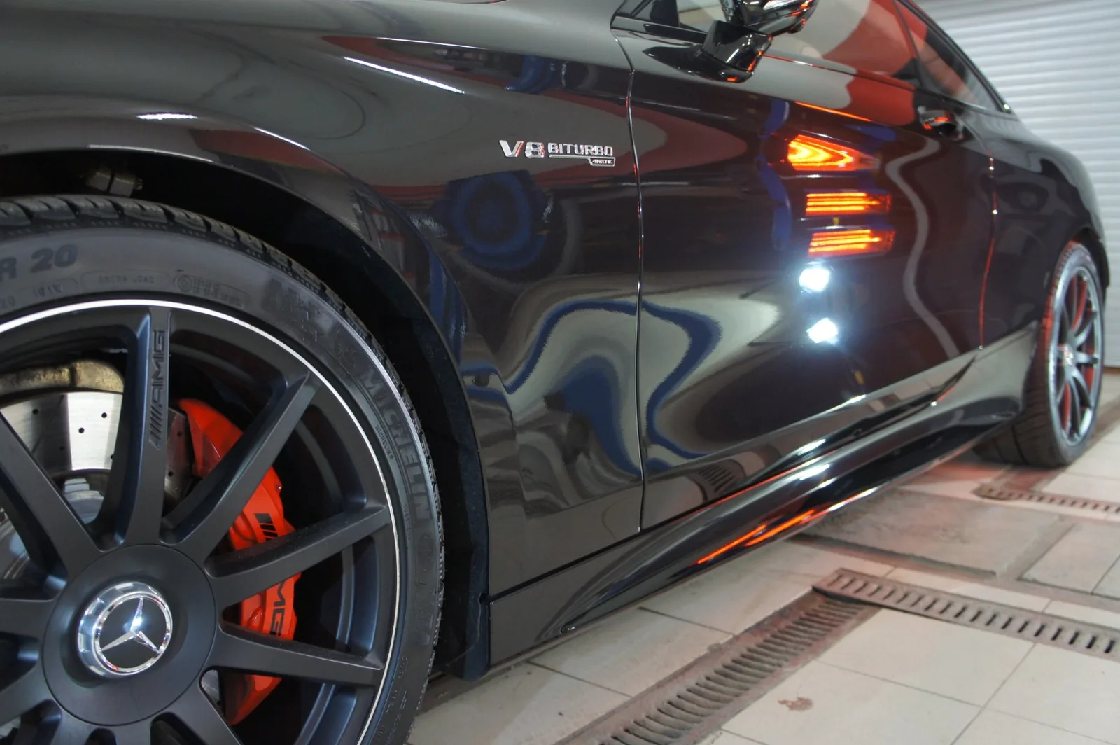 Нанесение Ceramic Pro 9H для Mercedes-Benz C63
