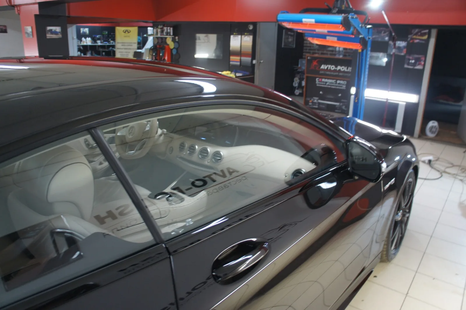 Нанесение Ceramic Pro 9H для Mercedes-Benz C63