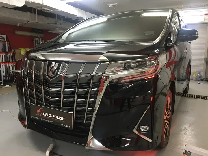Нанесение Ceramic Pro 9H для Toyota Alphard