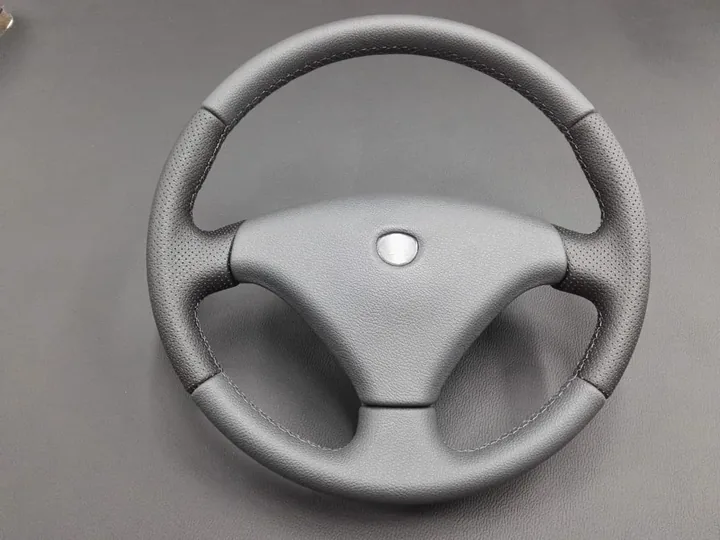 Перетяжка Руля для Mitsubishi Colt