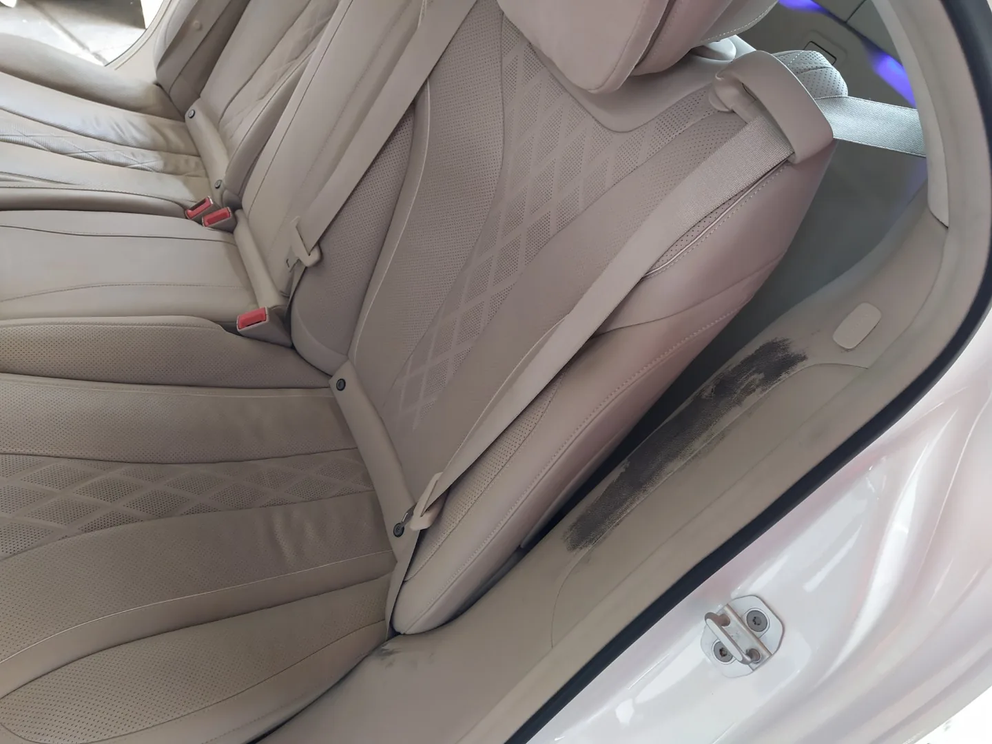 Перекраска руля и реставрация кожи для MB 222