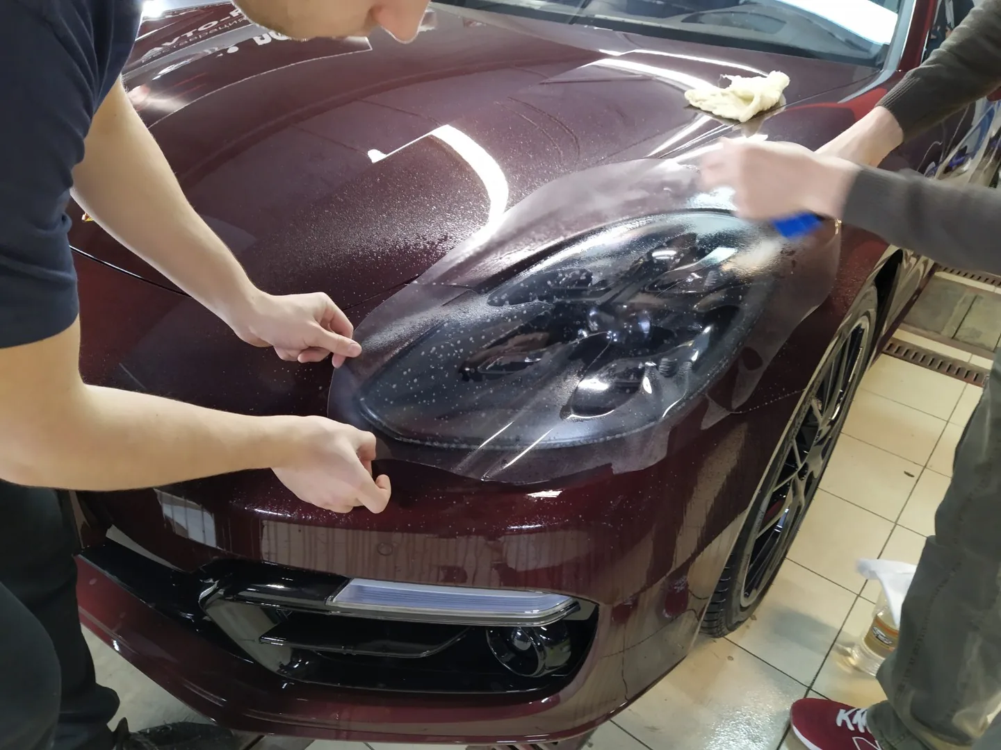 Нанесение Ceramic Pro 9H для Porsche Panamera