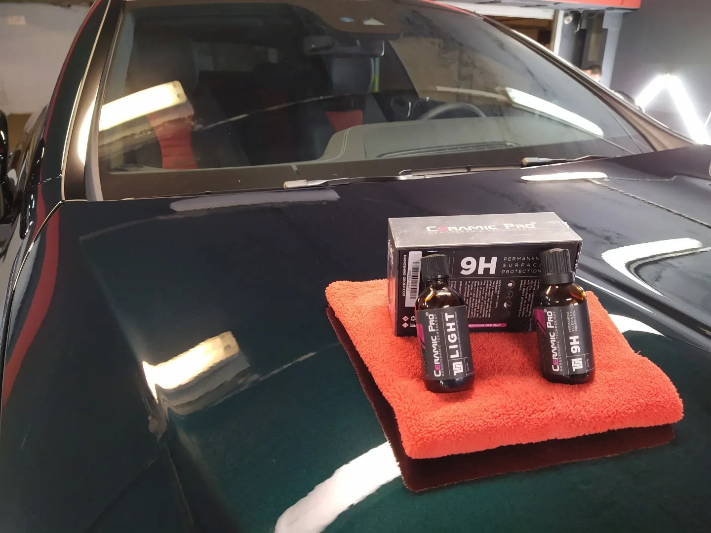 Покрытие Ceramic Pro 9H для Mercedes-Benz C
