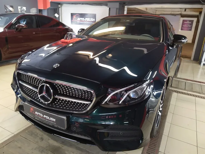 Покрытие Ceramic Pro 9H для Mercedes-Benz C
