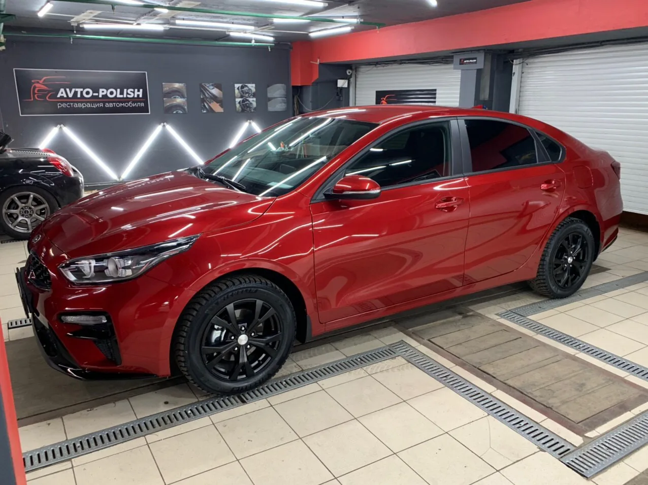 Нанесение Ceramic Pro 9H для Kia Serato