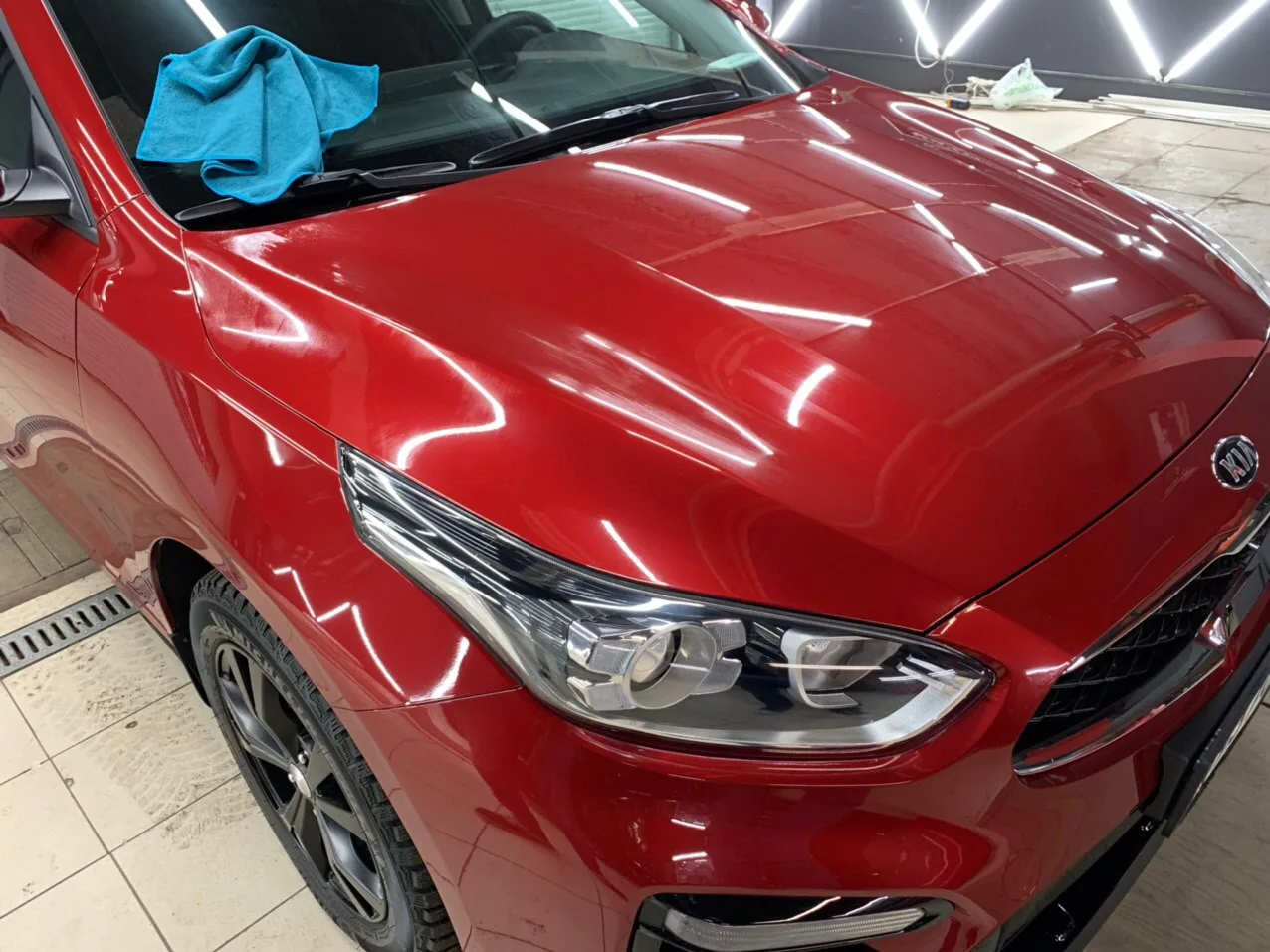 Нанесение Ceramic Pro 9H для Kia Serato