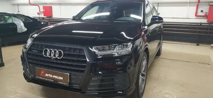 Нанесение Ceramic Pro 9H для Audi Q7