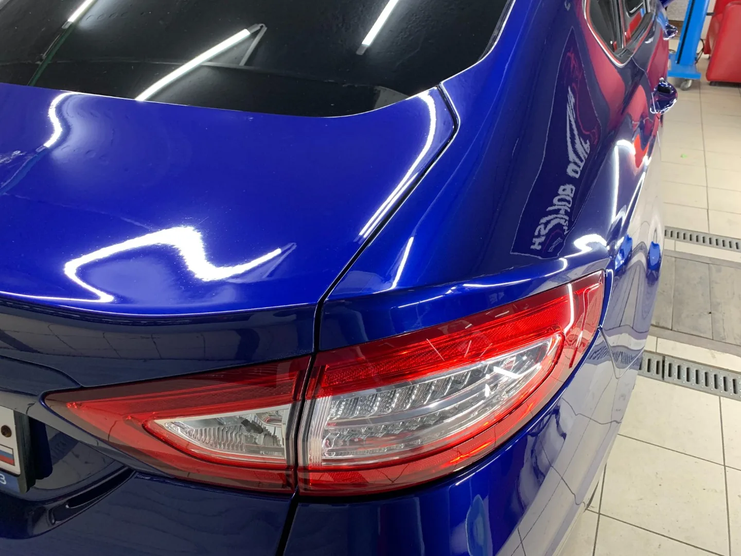 Полная полировка + подкраска сколов для Ford Mondeo