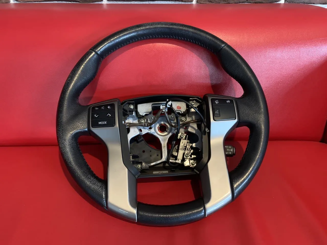 Покраска руля для Toyota LC PRADO 150