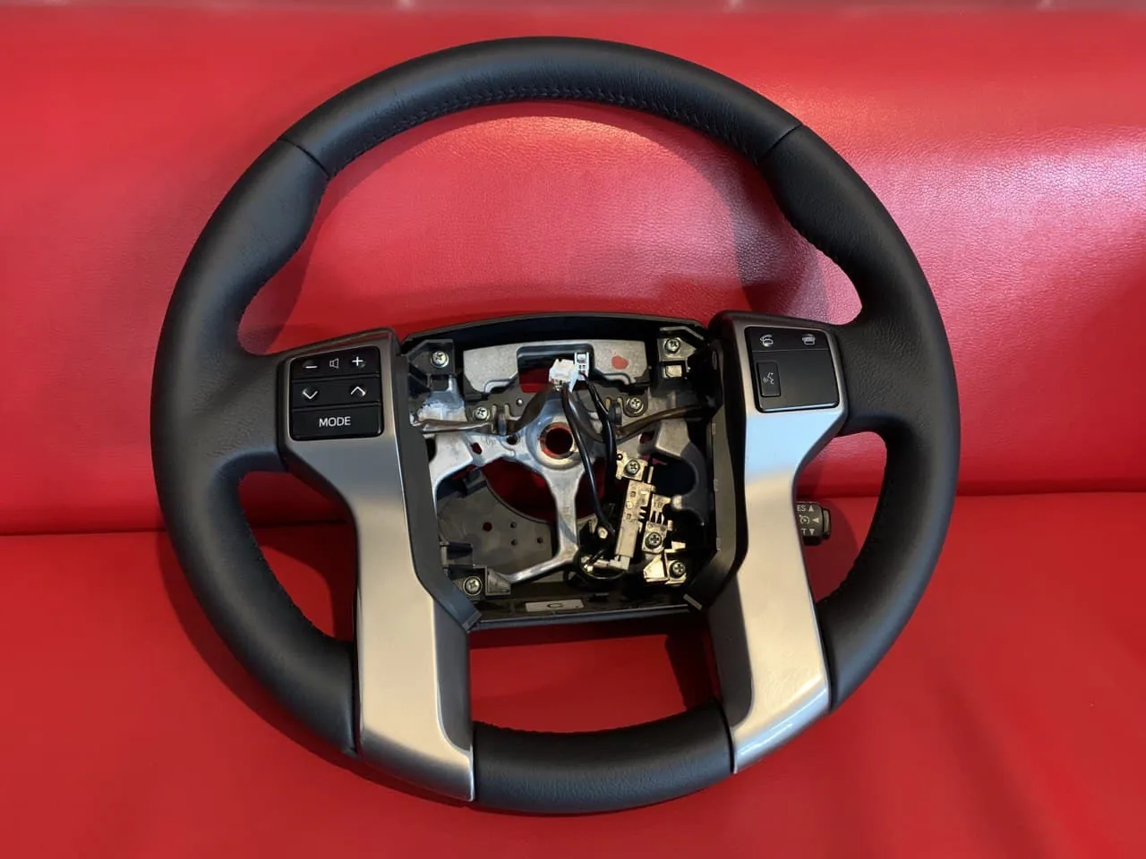 Покраска руля для Toyota LC PRADO 150
