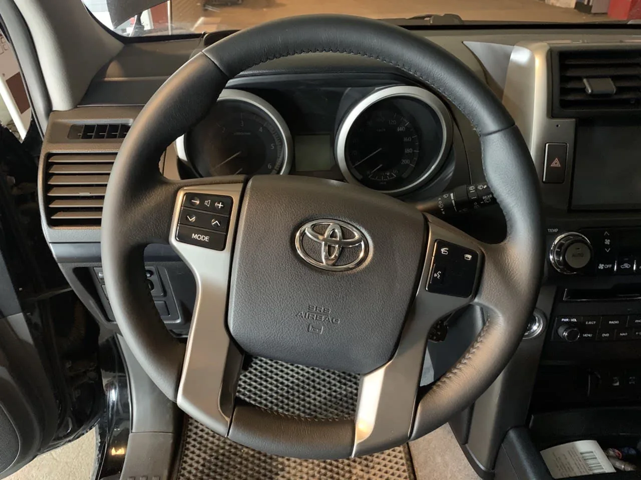 Покраска руля для Toyota LC PRADO 150