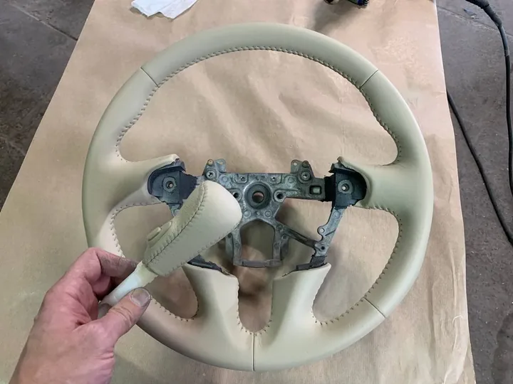 Покраска руля для Nissan Teana