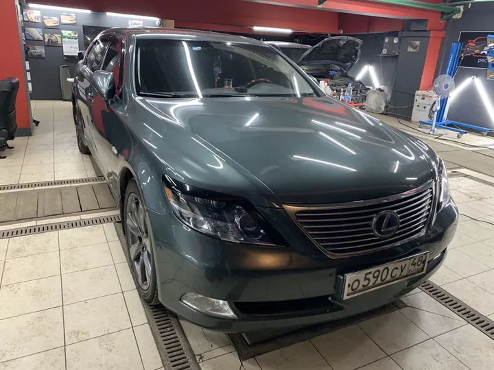 Реставрация салона для Lexus LS Реставрация салона для Lexus LS