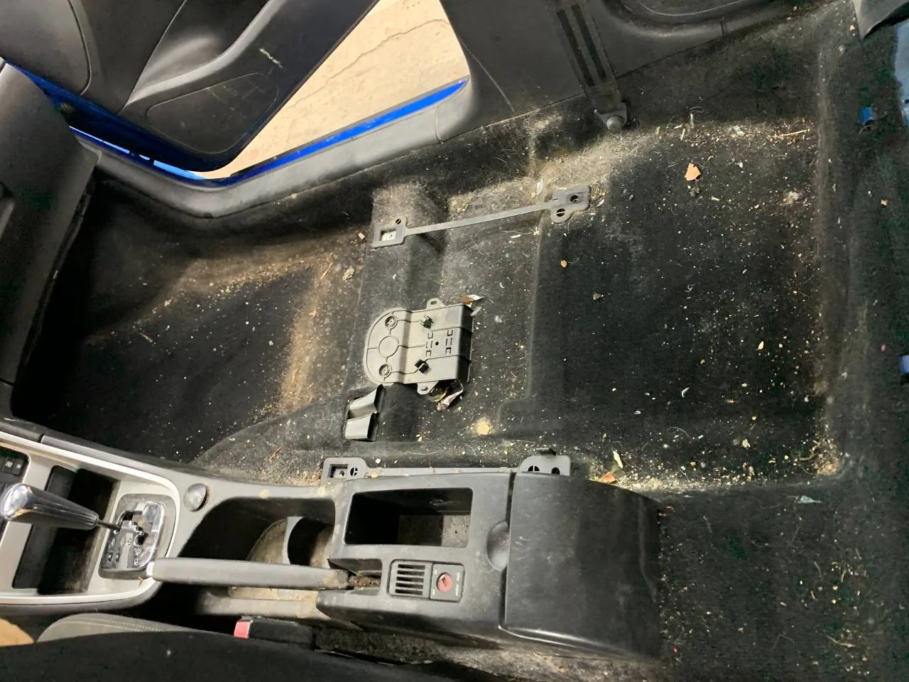 Химчистка салона автомобиля для Peugeot 307