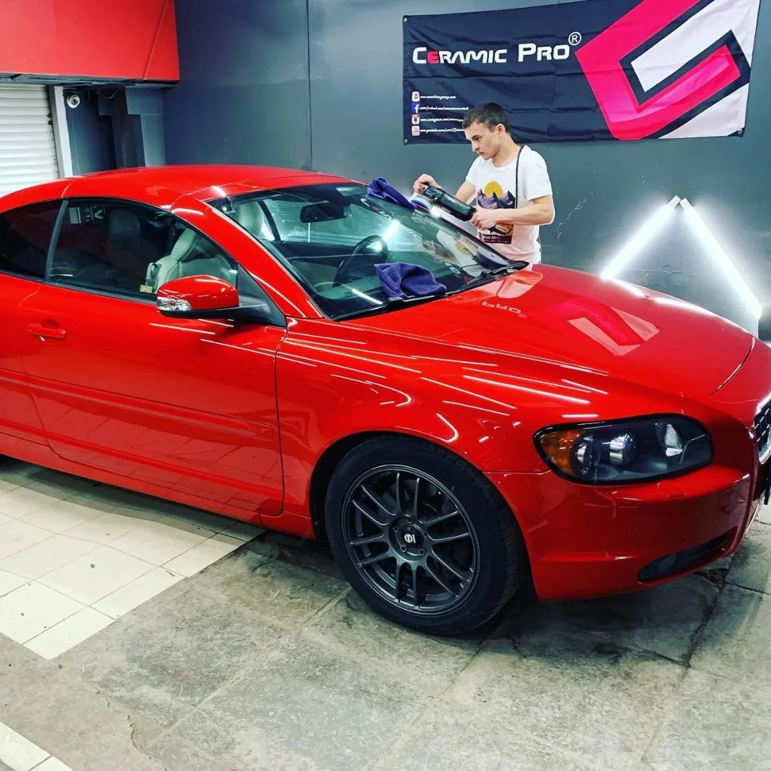 Полировка и жидкое стекло для Volvo C70