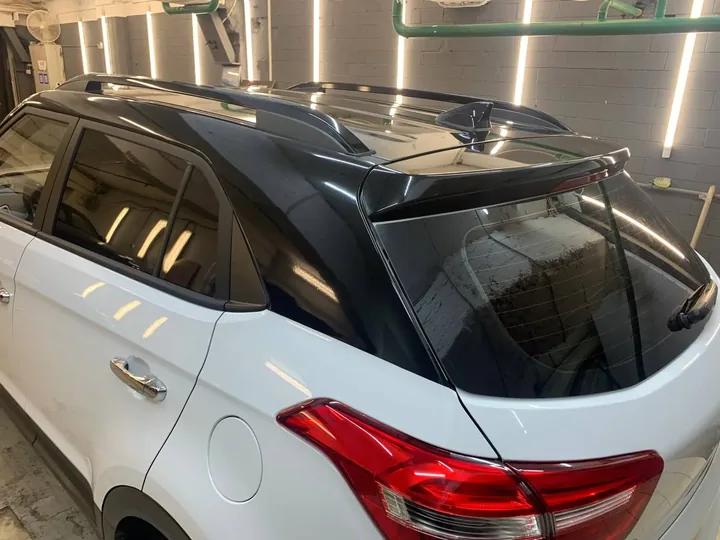 Оклейка крыши в черный глянец для Hyundai Creta