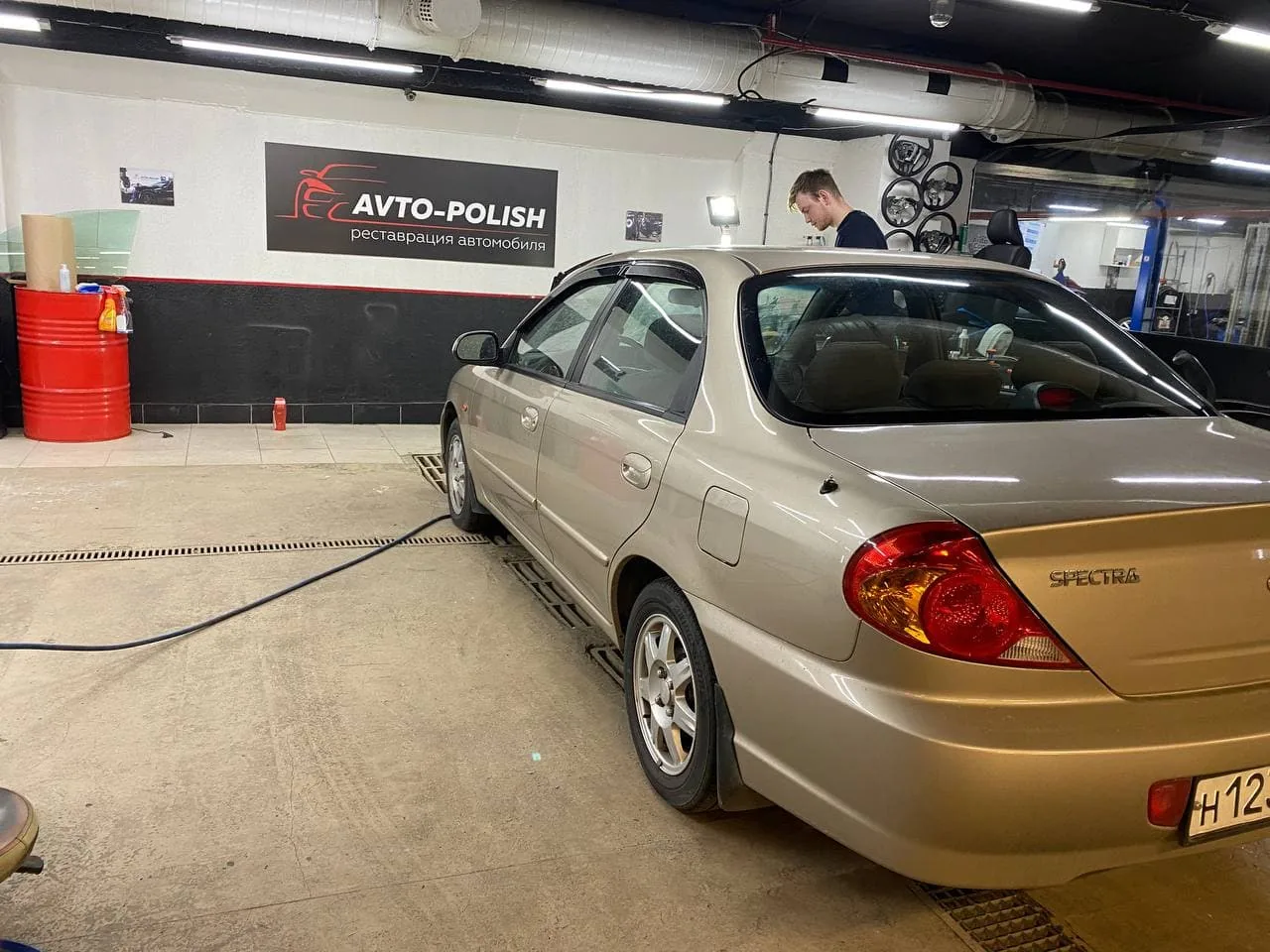 Отполировали лобовое стекло для Kia Spectra
