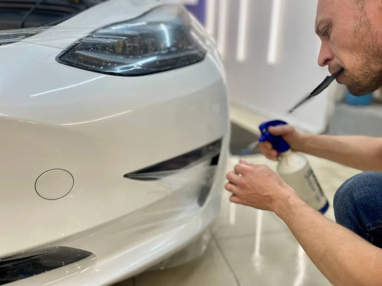 Полная оклейка кузова + бронь стекла + тонировка для Tesla Model 3