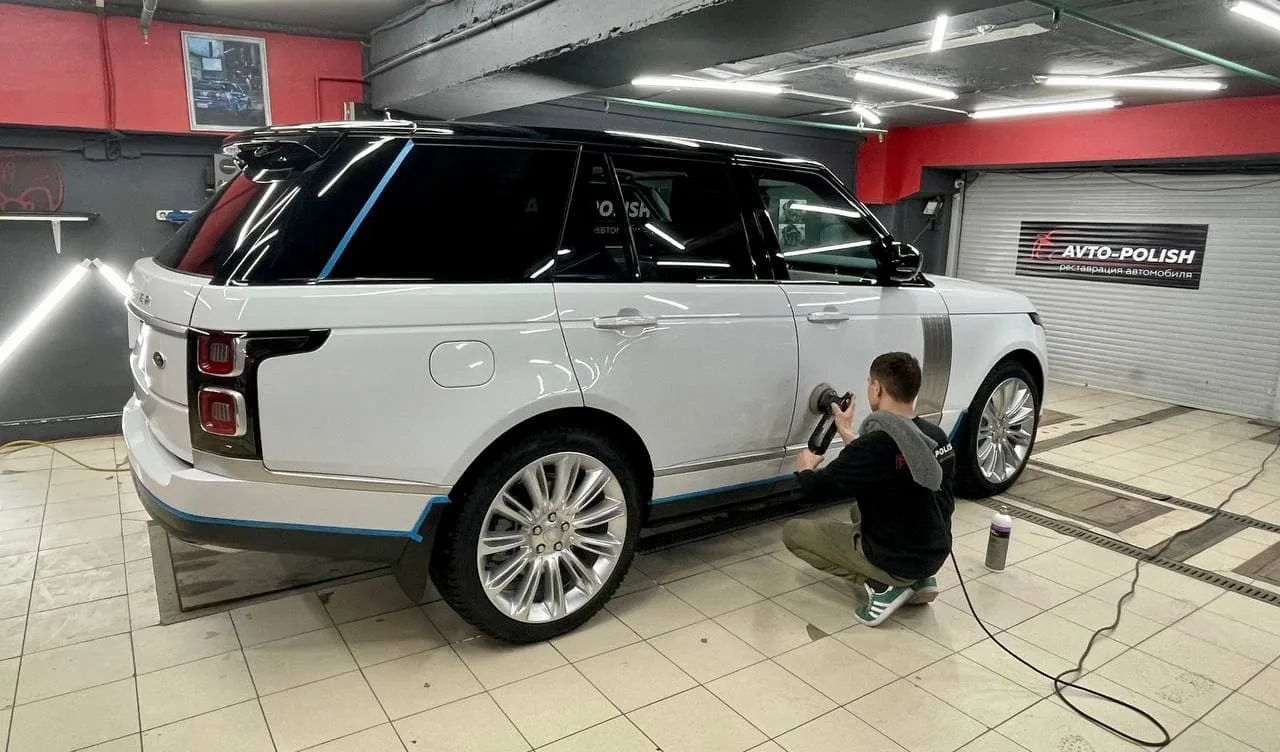 Нанесение CeramicPro 9H для Range Rover 2021