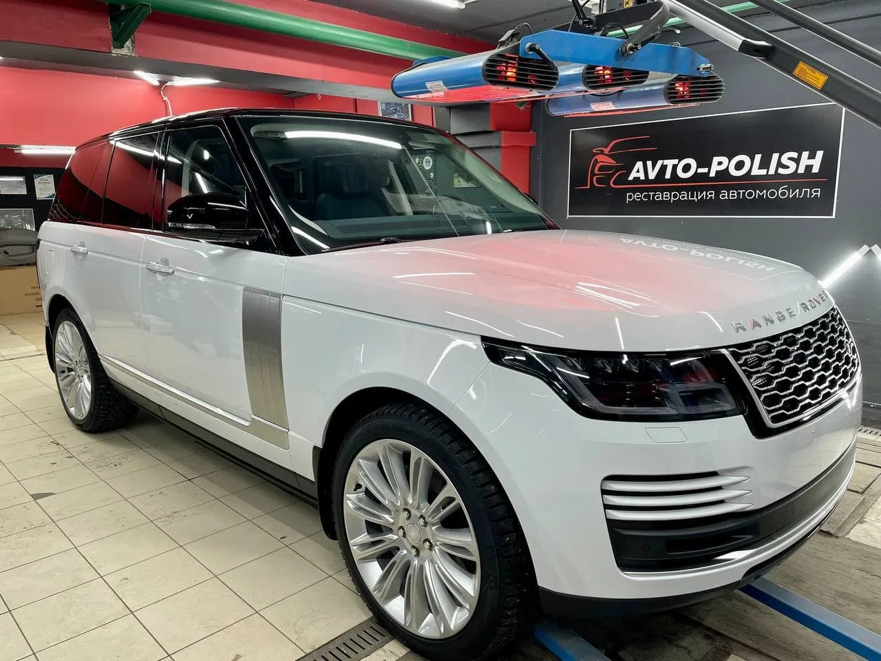 Нанесение CeramicPro 9H для Range Rover 2021