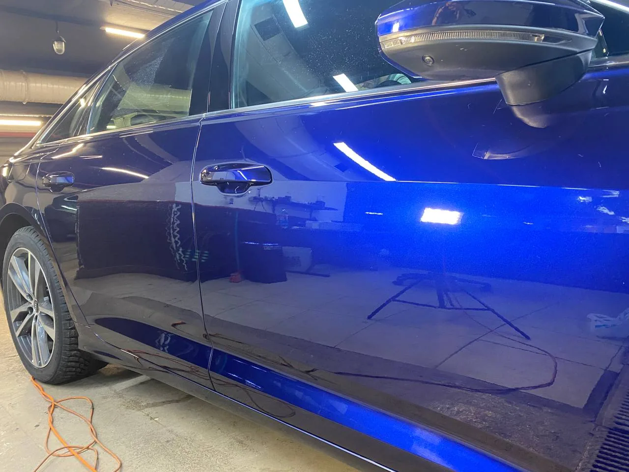 Полировка автомобиля и нанесение жидкого стекла для Audi A6