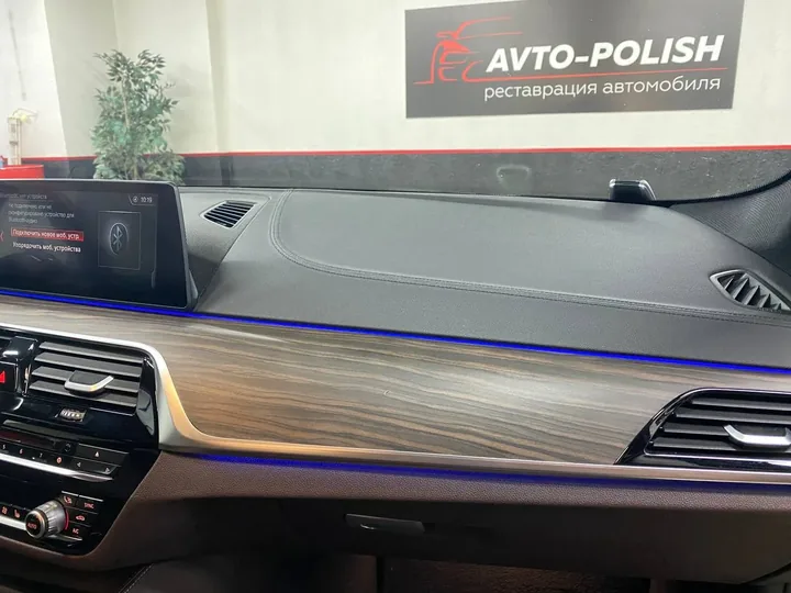 Ремонт деревянной панели для BMW