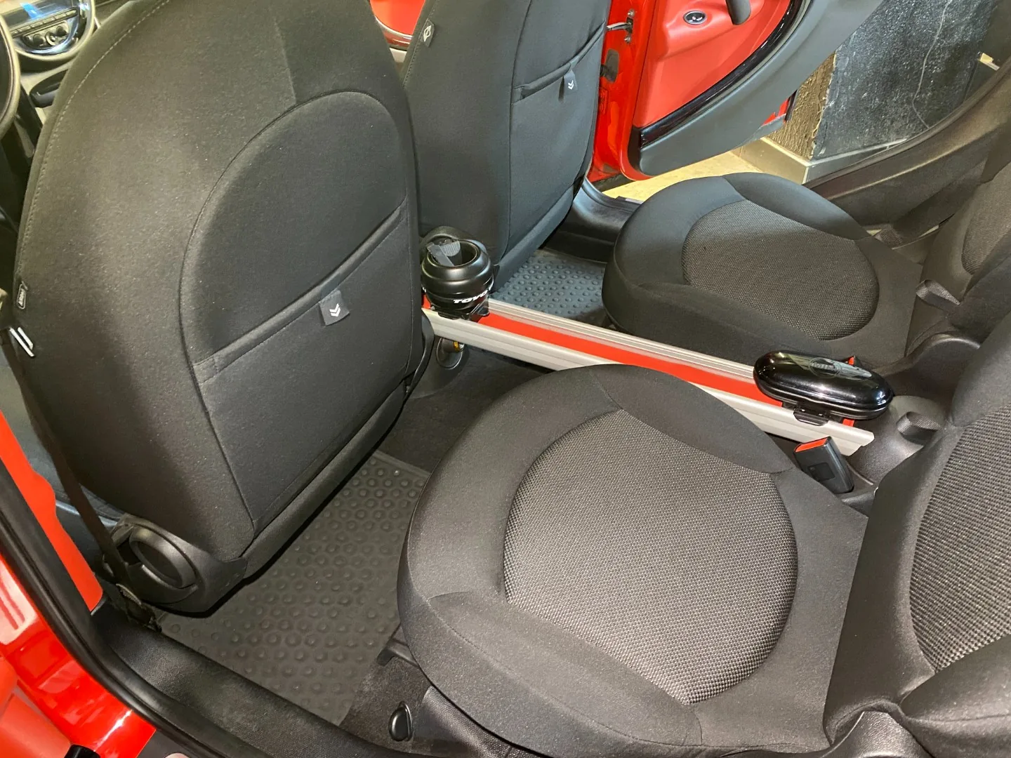 Химчистка салона автомобиля для Mini Cooper