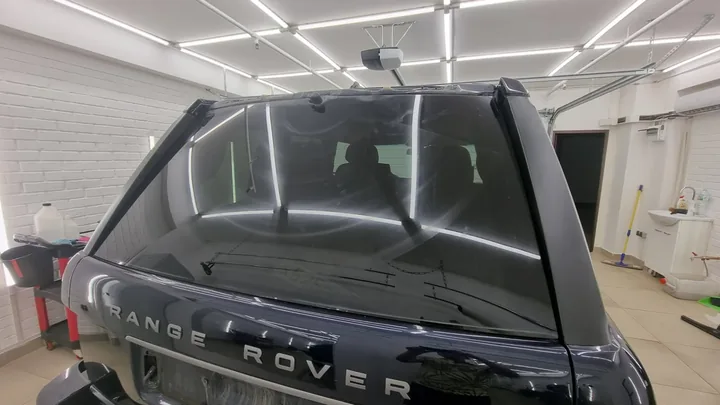 Полировка+шлифовка заднего стекла для Range Rover