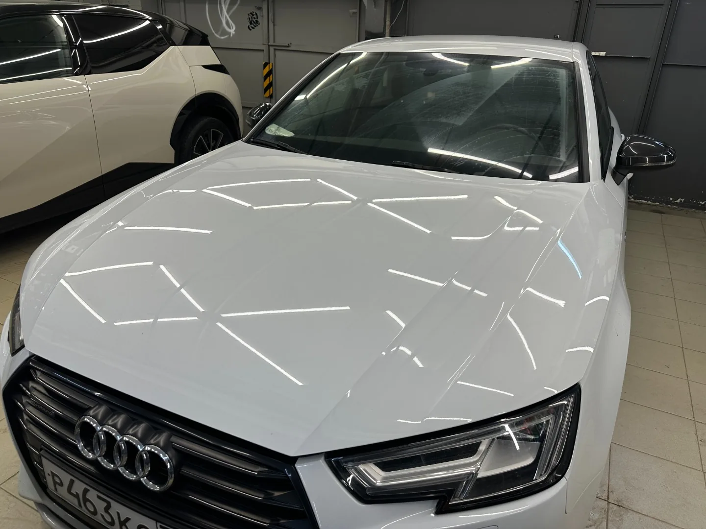 Оклейка пленки на лобовое стекло и снять пленку со стекла для Audi A4