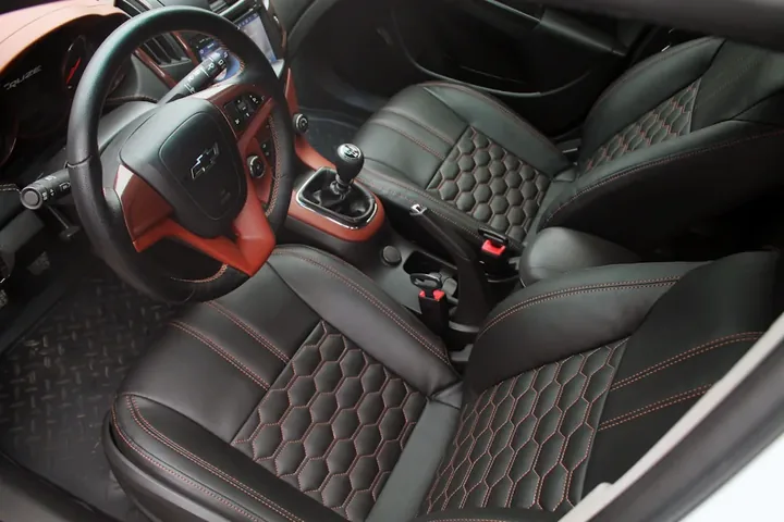 Перетяжка салона авто Перетяжка салона авто