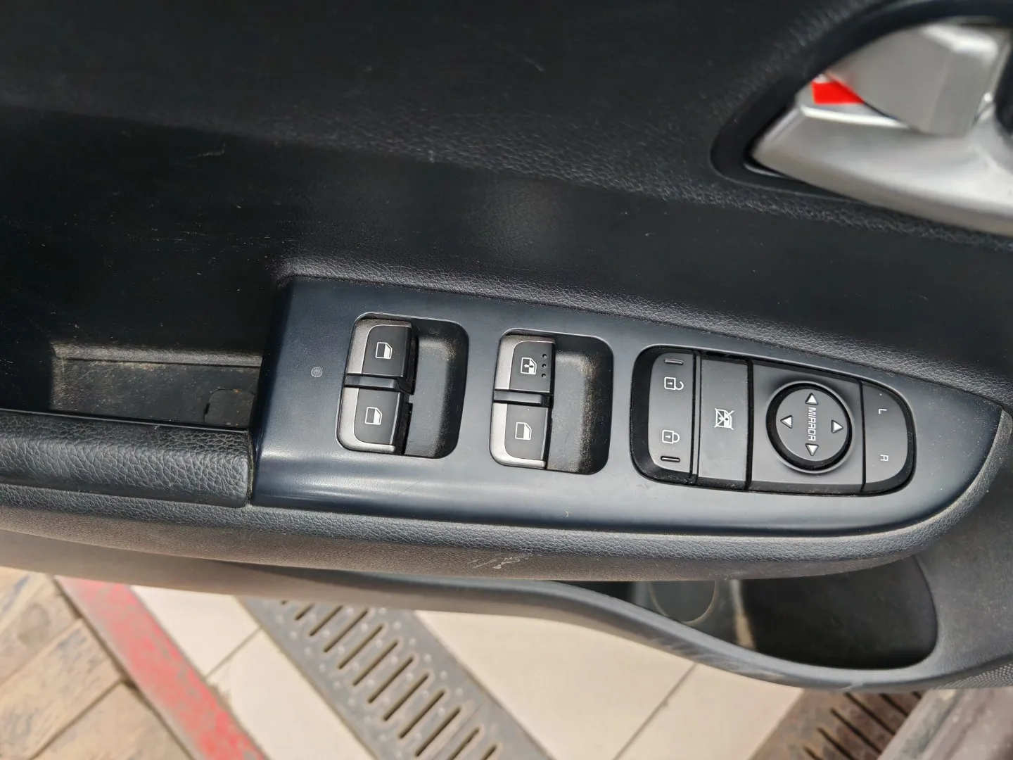 Химчистка салона для Kia Rio