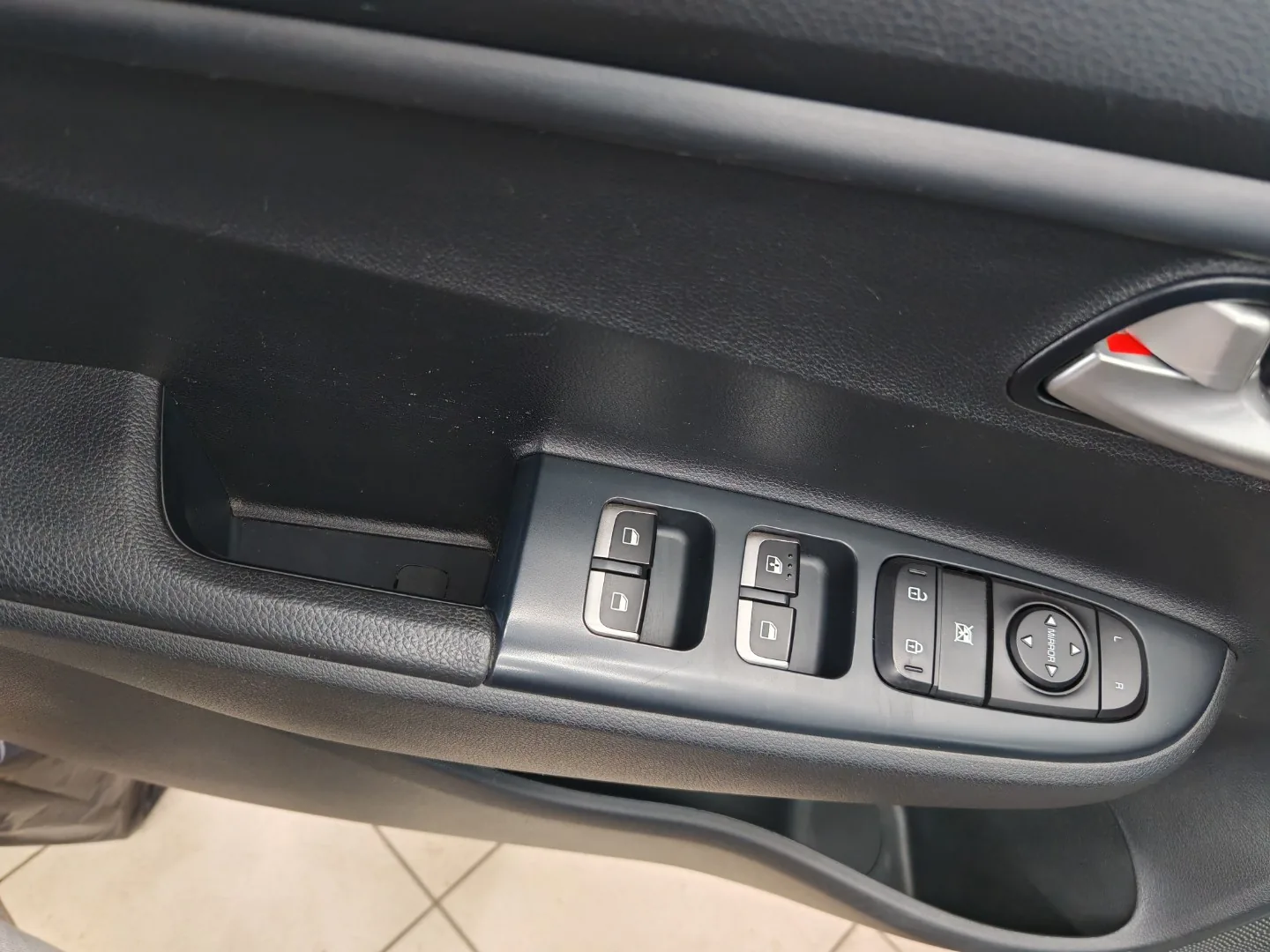Химчистка салона для Kia Rio