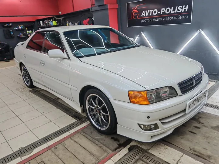 Нанесение антидождя от Krytex Pro для Toyota Chaser