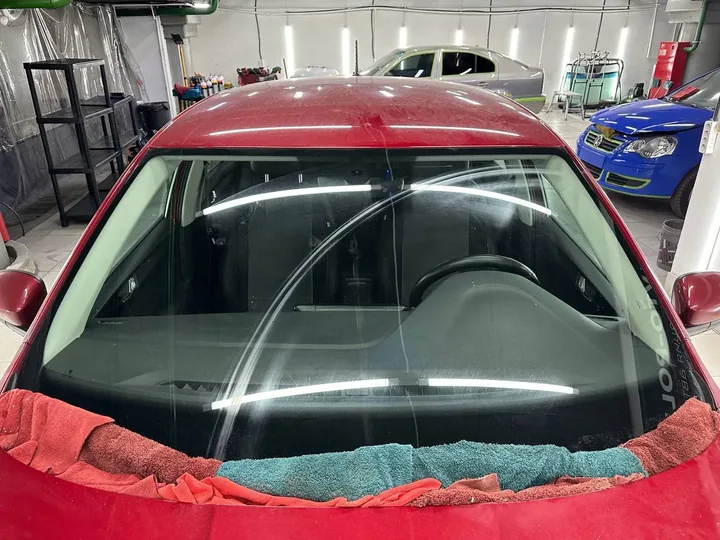 Полировка лобового стекла для Skoda