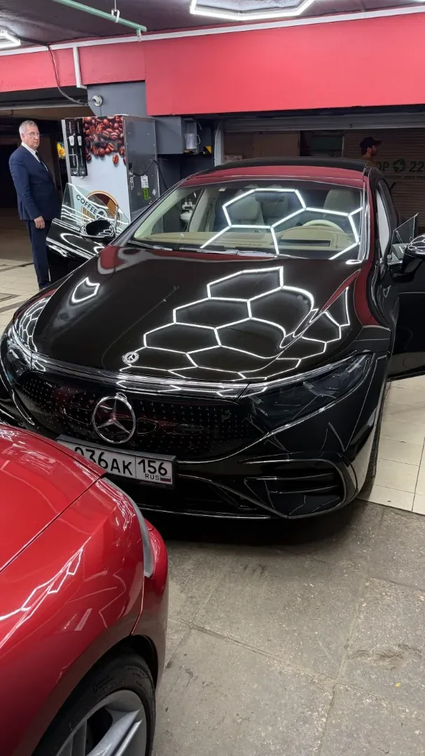 Реставрация кожи на сидениях для Mercedes-Benz EQS