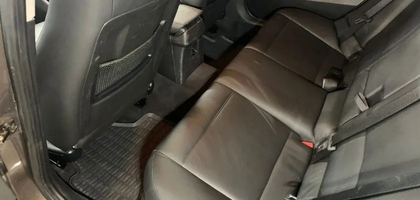 Химчистка салона BMW X1 — после работ