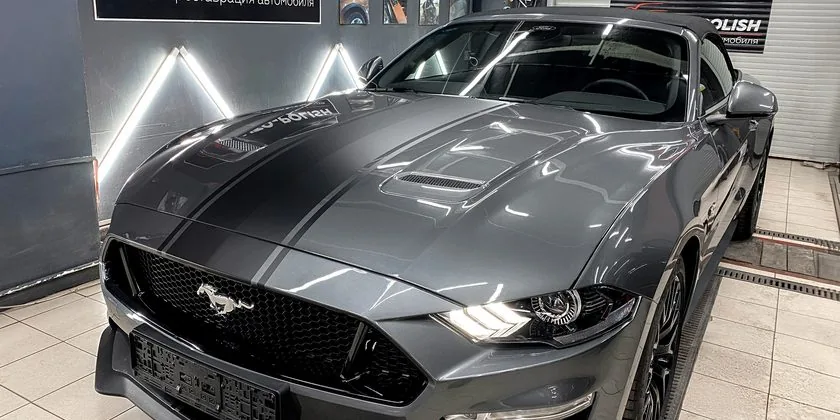 Полосы на капоте и крыше — Ford Mustang Полосы на капоте и крыше — Ford Mustang
